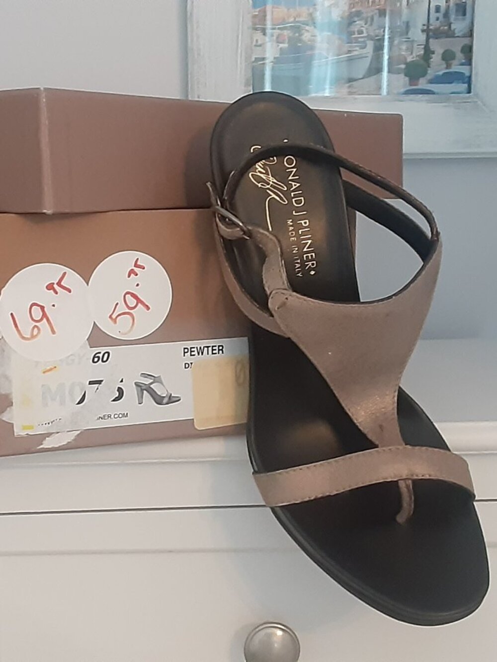 Donald J Pliner "Peggy" Sandal, Pewter 7.5 M